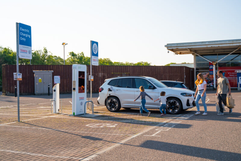 How Does Fast Charging Affect EV Batteries-1