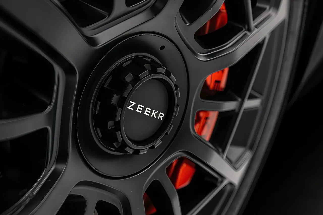 Zeekr 9X-19